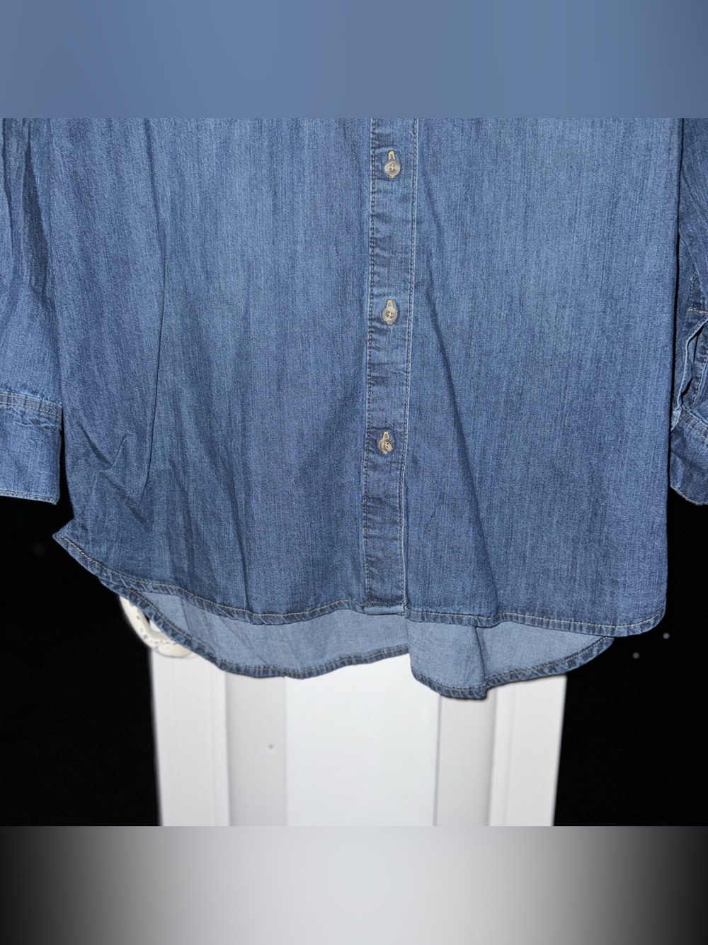 Sofia by Sofia Vergara Women's L Denim Boyfriend Shirt Oversized Long Sleeve Blu - Picture 6 of 14